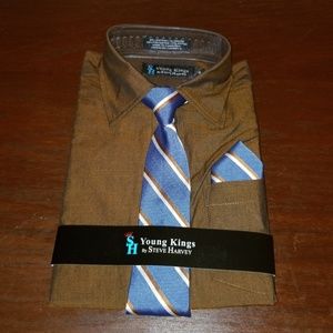 STEVE HARVEY DRESS SHIRT WITH TIE